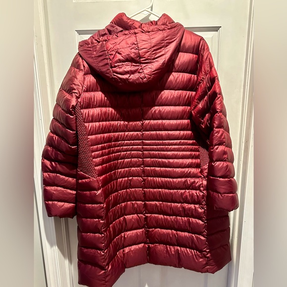 NWT Lands End 2X packable down jacket - Picture 2 of 13